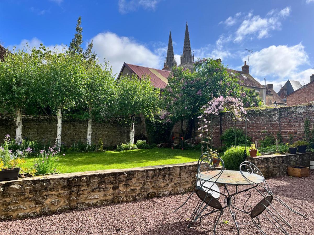 Maison Chaleureuse Avec Jardin - Pause Normande Sées Dış mekan fotoğraf